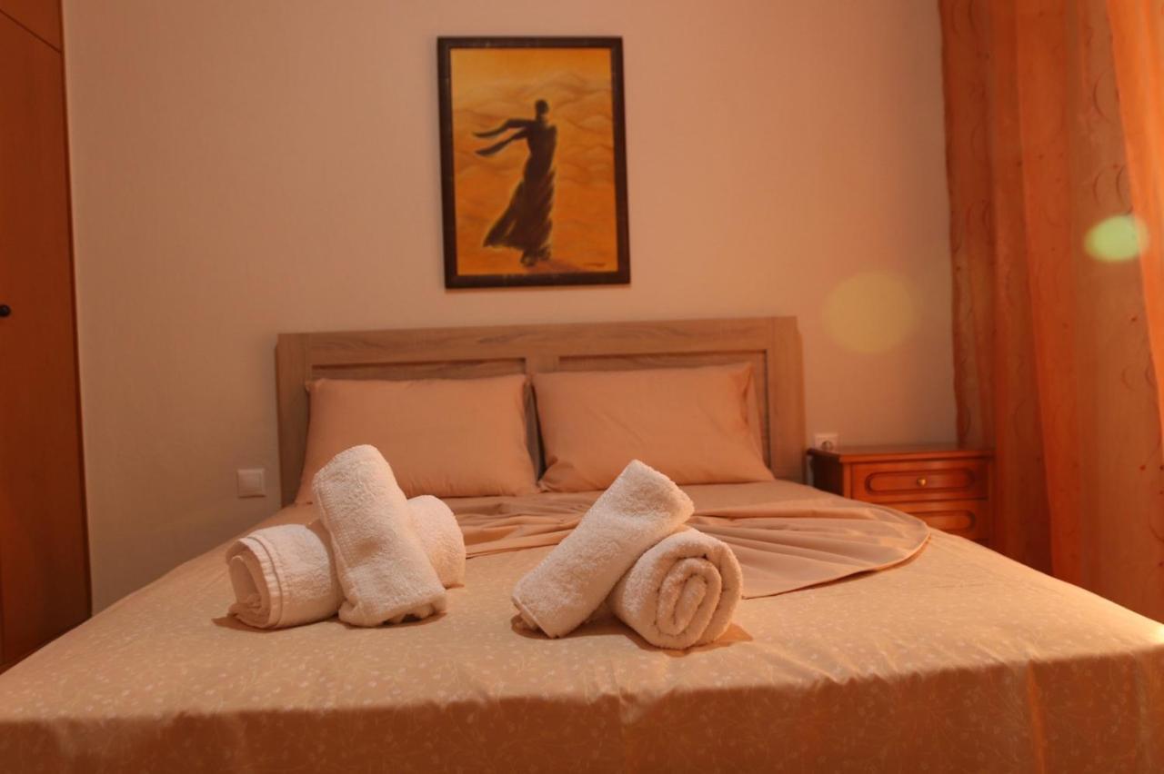 Nikis Apartment Лариса Екстериор снимка
