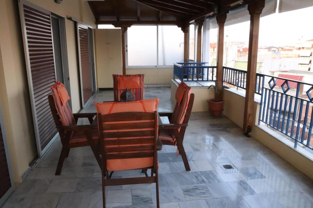 Nikis Apartment Лариса Екстериор снимка
